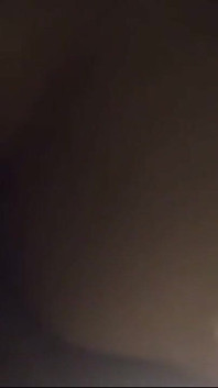 La magra white dreadhead milf lotuss queeen prende dei bbc backshots - vecchio video 2018