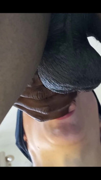Istri nakal ini akhirnya minta dientot sama suaminya sama kontol besar pria kulit hitam bagian 6
