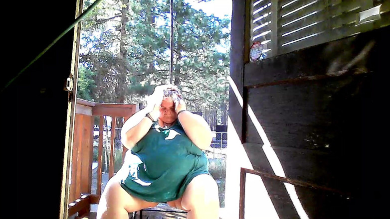 Mistress_T_FD_GD: Shampoo