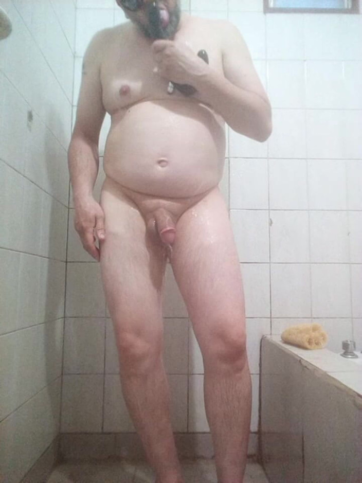 Volcan_reign1: Mijo, Dildo &amp; Chuveiro