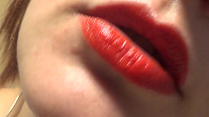 Goddess Misha Goldy: French kissing with me! Red lipstick fetish!