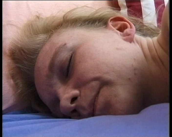 GERMAN PORN CLASSICS: Sweet Layla Masturbates Happily