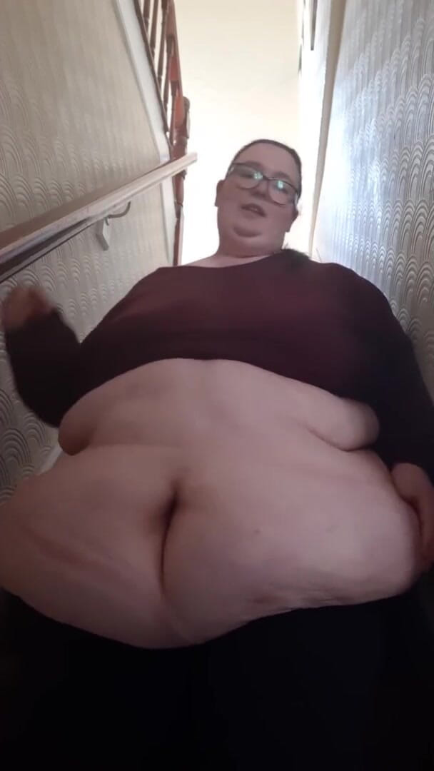 SSBBWLadyBrads: ยังดิ้นไม่หยุด