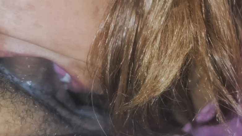 anal_queen_amateur: Perfecte pijpbeurt met recht om klaar te komen in diep...
