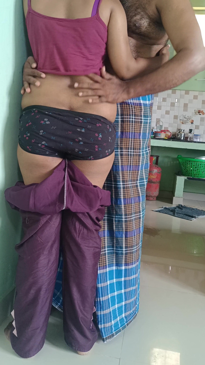 Laxi ammu: Naughty Foreplay
