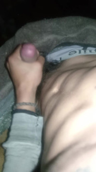Masturbandome Rico
