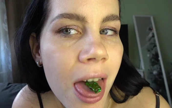 Anna Sky: Obryně Anna chycena a snědla tě
