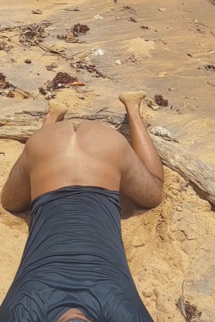 Ladysilvas: Ladysilva, mein sexy arsch am strand