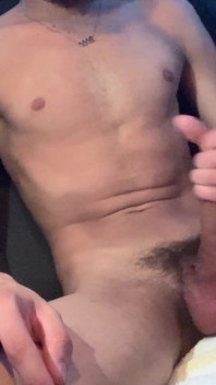 Hung Papi young twink grande pau sem cortes solo masturbando grande ejaculação