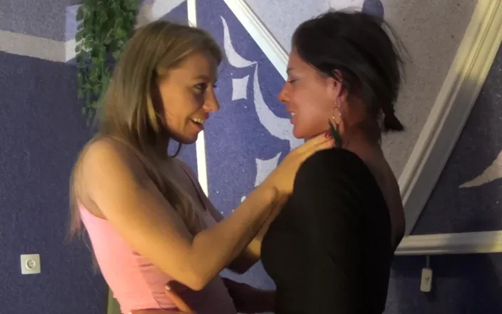 Nikky Thorne: Nasty Dykes Have Neck Strangling Fetish