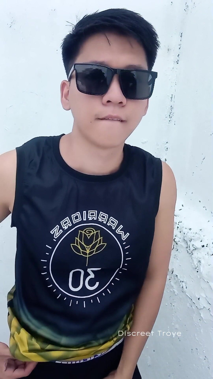 Troye_AsianPinoy: Hübscher pinoy-basketballer masturbiert nach seinem Spiel, Pinoy daks Jakol