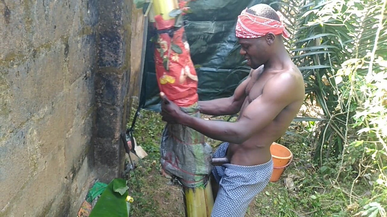 Moviesporn1: Este es mi regalo de navidad para todas las chicas...