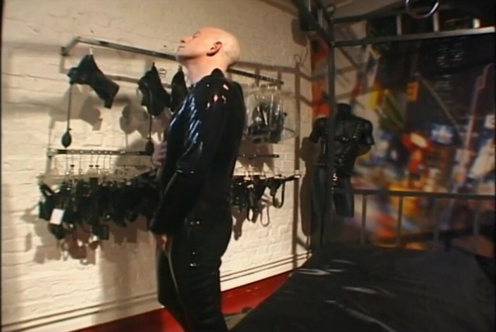 Absolute BDSM films - The original: Masked and dominated