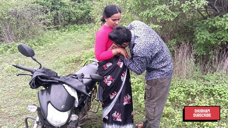 Kavita _zawazawi: premi ke saath bhaartiy jangal chudaee