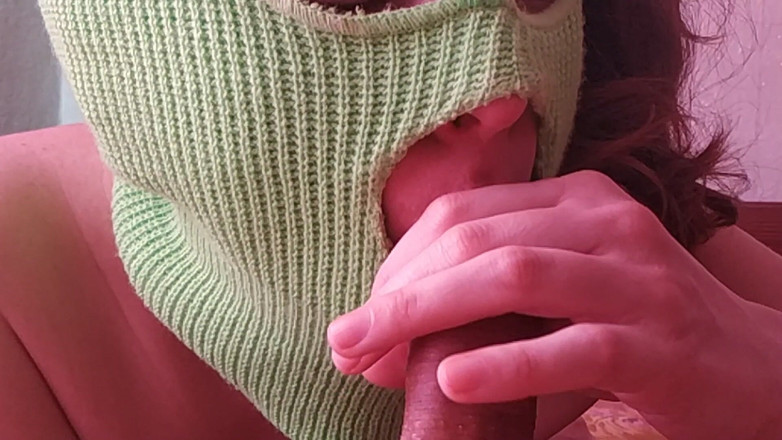 Pussy For Sperm: Chupar y sacudir mi princesa polla - es duro y quiere...