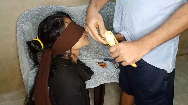 Queenrima: sautele bhaee ne svad ke khel ke saath mujhe baraglaaya,...