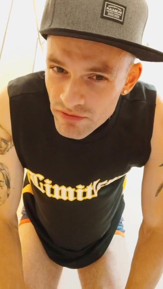 Jeorje Aleksander: Sweaty, smelly socks and underwear fetish. Dirty talk