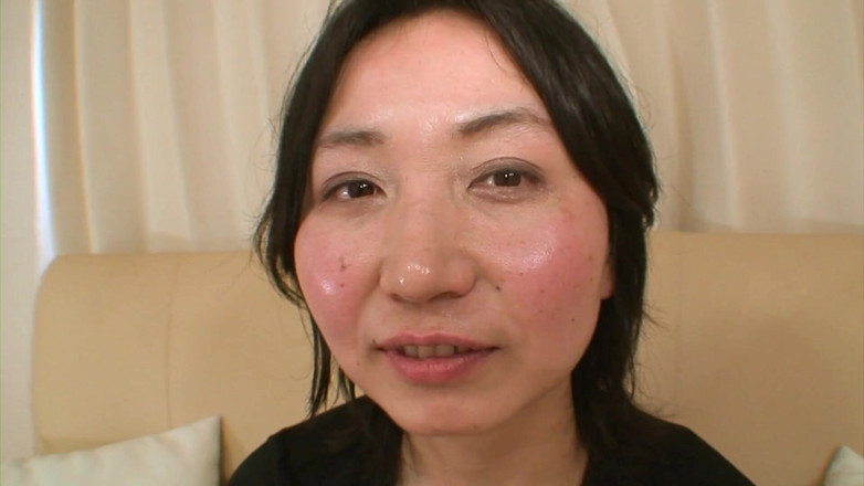 Japan Lust: Dünne japanische milf unterwirft sich schwanz