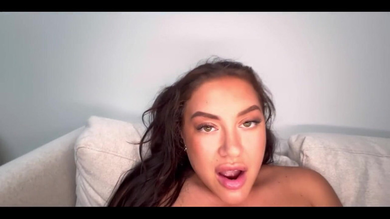 Kiki Isobel: Anal sürtük hardcore takma yarak