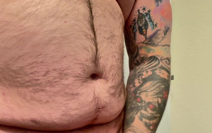 TattedRockerBear: Sexy Tattooed Hairy Chubby Bear Cumming with a Cock Ring