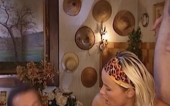 Deutsche Madchen: Astonishing German Blonde Dped Before Huge Facials