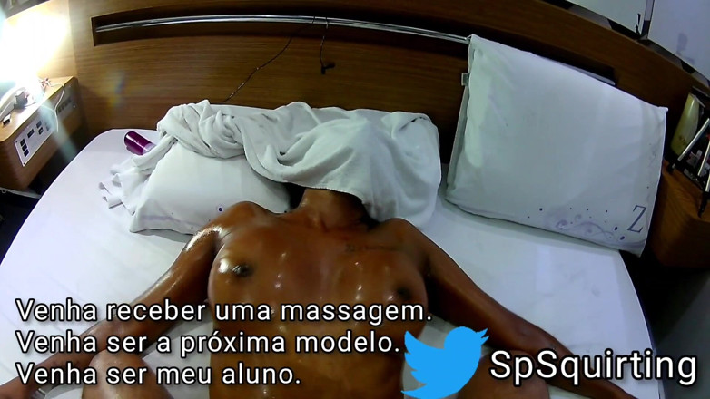Squirting Sp: Fışkırtmalı masaj #19 genç kadın masaj alıyor, küçük memeler