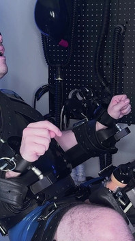 The Droid Lab Return [pre Phase - Electro & Milking] [moment]