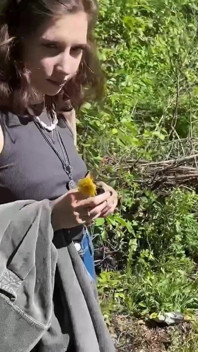 Potkal ukrajinskou dívku na ulici a ošukal ji ve stejný den