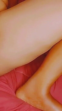 Estudiante necesita que te corras dentro de su coño