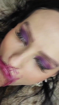 Lipjob van perfecte bont bimbo-pop