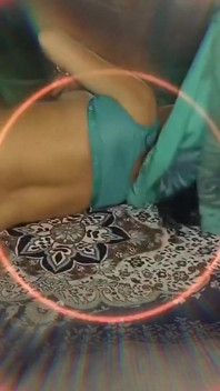 Video casero romántico de follada caliente chupando en video previo