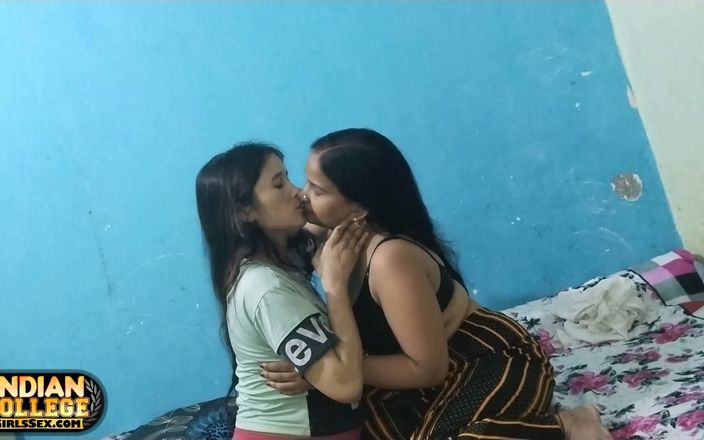 Indian Lesbians: Caliente india lesbiana folla amiga dedeándose y follando grandes tetas