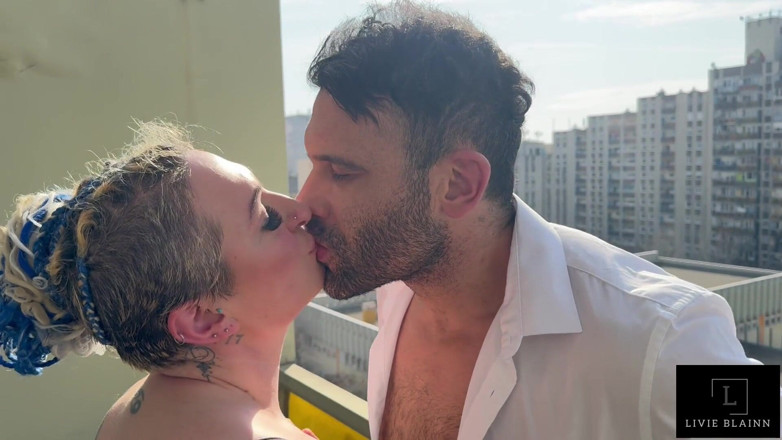 Livie Blainn: Outdoor Blowjob