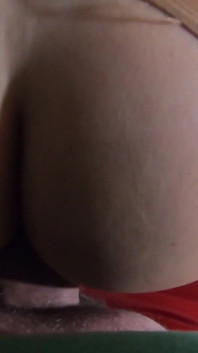 Milfycalla- babbo natale ama le troie che fanno sesso anale e culo in bocca- giubbotto fetish 223