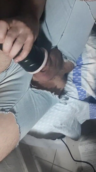 Using a Fleshlight