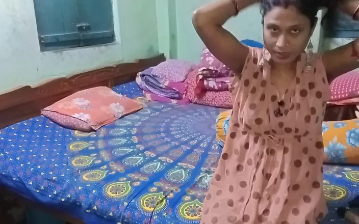 Bengali-coupel: Indian Bengali Sweety Vabi Sex at Step Nephu.