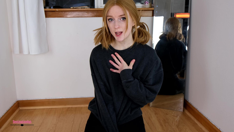 Destination Kat: Non riesci nemmeno a vedermi nuda