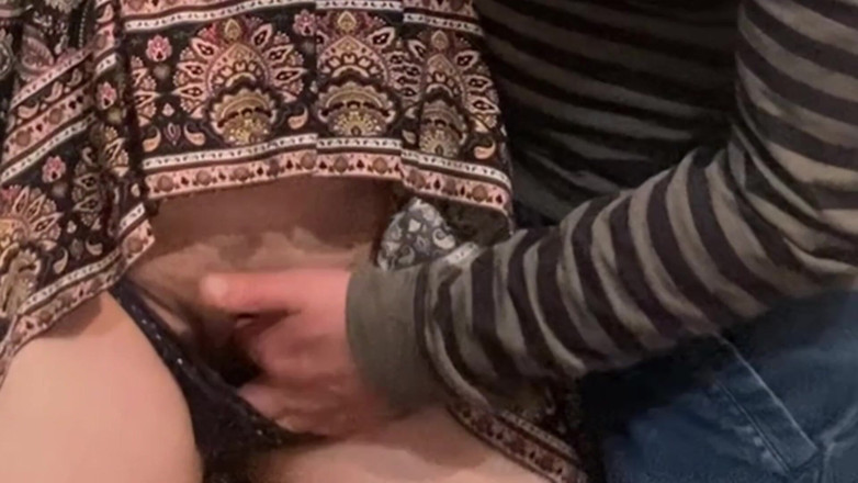 PriyaNaavya: Сексуальна фантазія зведеного брата - пестощі пальцями пизди