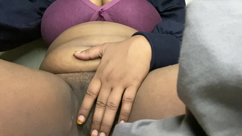 Angoori: Tamil Girlfriend Speaking She Needs Sex While Fingering