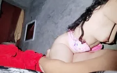Esta jovencita cumplió 18 años y nos dejo follar sin condón, ella montará mi polla a pelo casero real