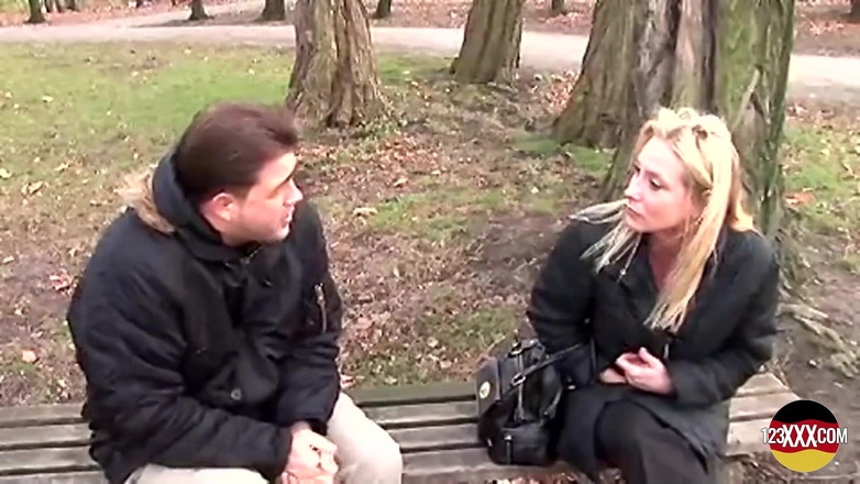 123XXX - Fucked Amateurs in Germany!: Soğuk kış günü ama şu anda o yarağı istemesi umrunda değil