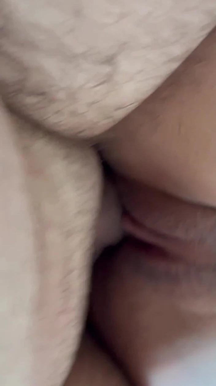 YourDickSucker: Cute Shy Girlfriend