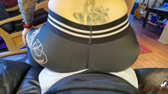 Wet Kelly: Gobba secca con me nei miei leggings di spandex e...
