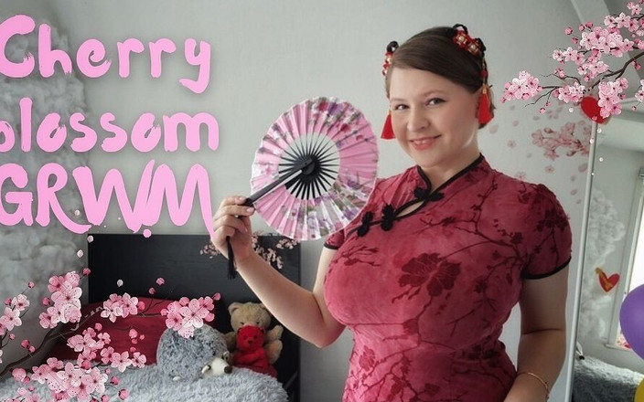 Tina Angel: Cherry Blossom GRWM, taquinage doux et sensuel dans un Cheongsam