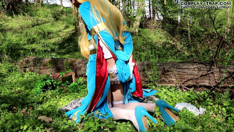 RosalinaxGirl: Zelda frisky forest frolic tuzak cosplay