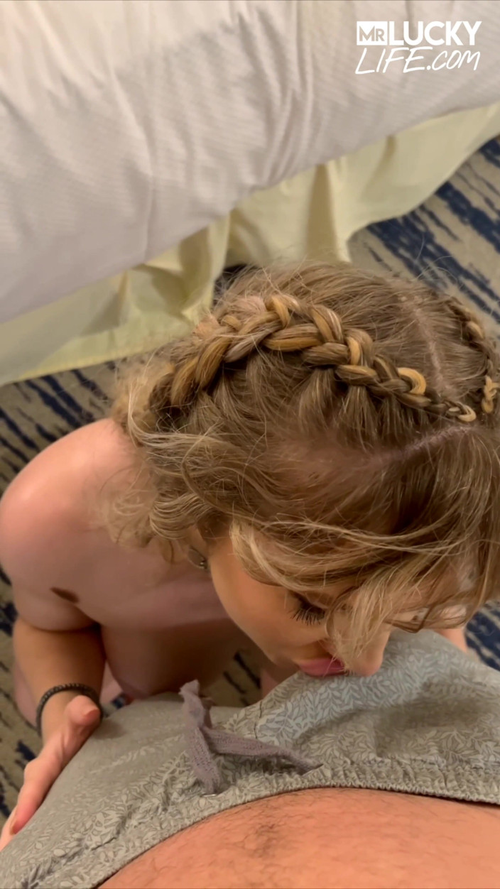 Mr.Lucky POV: Пляж Санта-Моніка з грудастою Лена Пол