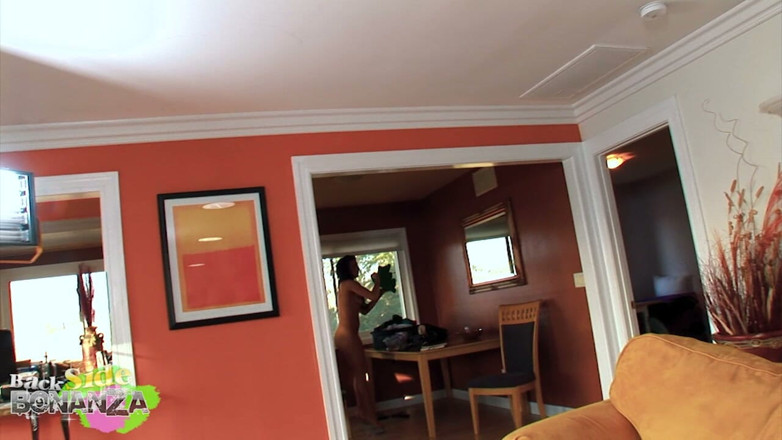 Inn Of Sin: Ricki White Bts