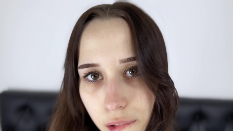 HannahKim: Haussex mit meiner stiefschwester