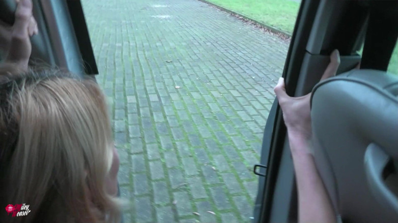 Miley Weasel: Filthy Blonde Slut Lets a Random Stranger Pick Her up...