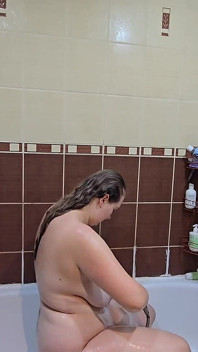 Echte BBW, Dicke Ehefrau, Duschroutine - Nasse Dusche, Muschirasur & Skincare